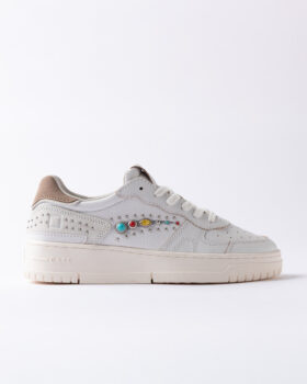 TORNEO PURE STUDS WHITE